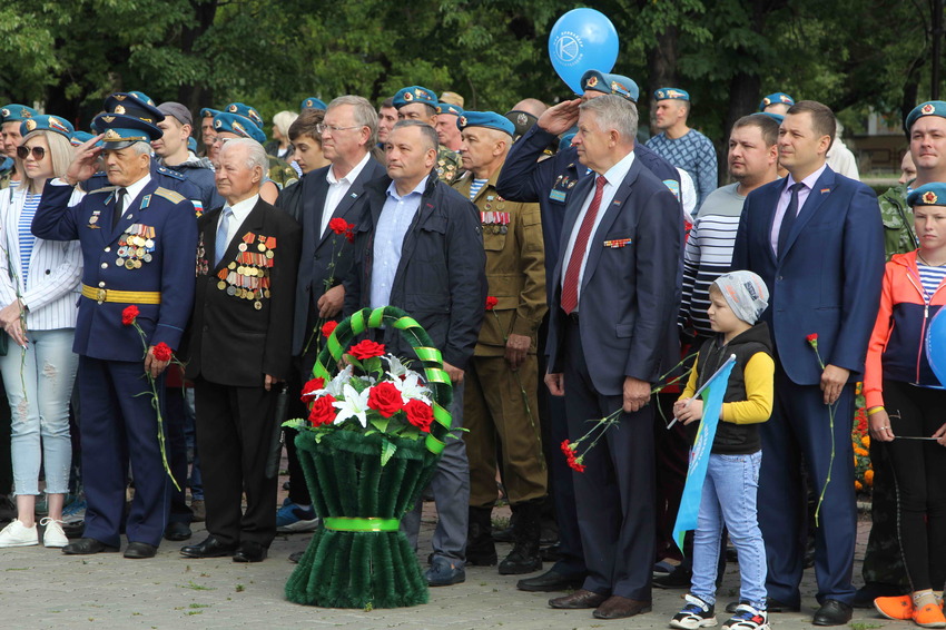 vdv20819