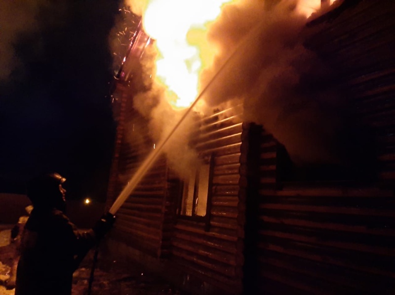 pozhar v g kamenske uralskom 16174827451109945860 800x800