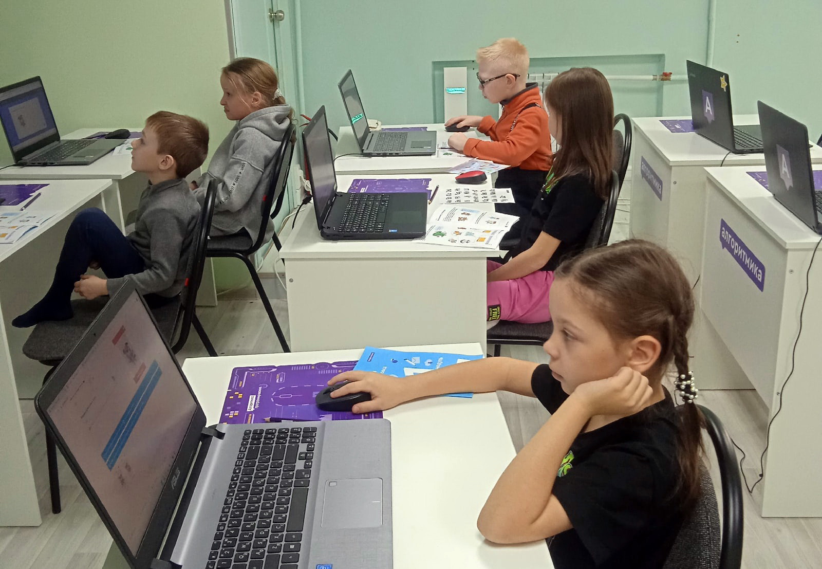 Старт уже скоро! Школа программирования Алгоритмика начинает запись на мастер-классы для детей от 6 до 17 лет