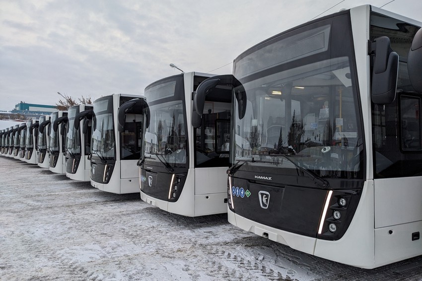 f6b3558e307ed68266873b49acffc53115058815bc79c7a78f30757cf51b577182