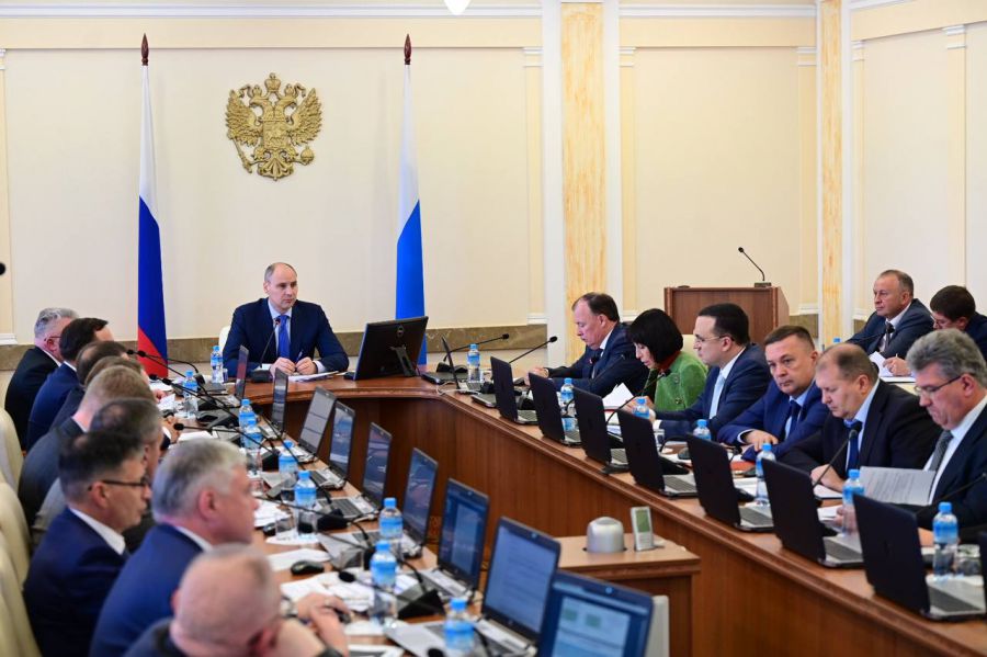 Денис Паслер вдвое увеличил размер компенсации расходов на аренду жилья для свердловских медиков