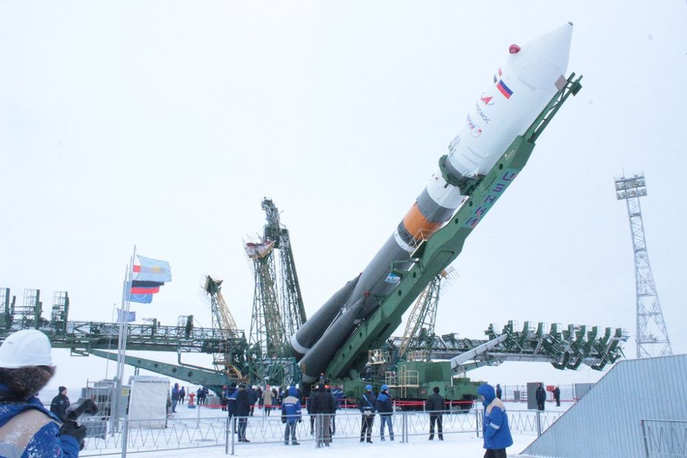 raketa200219