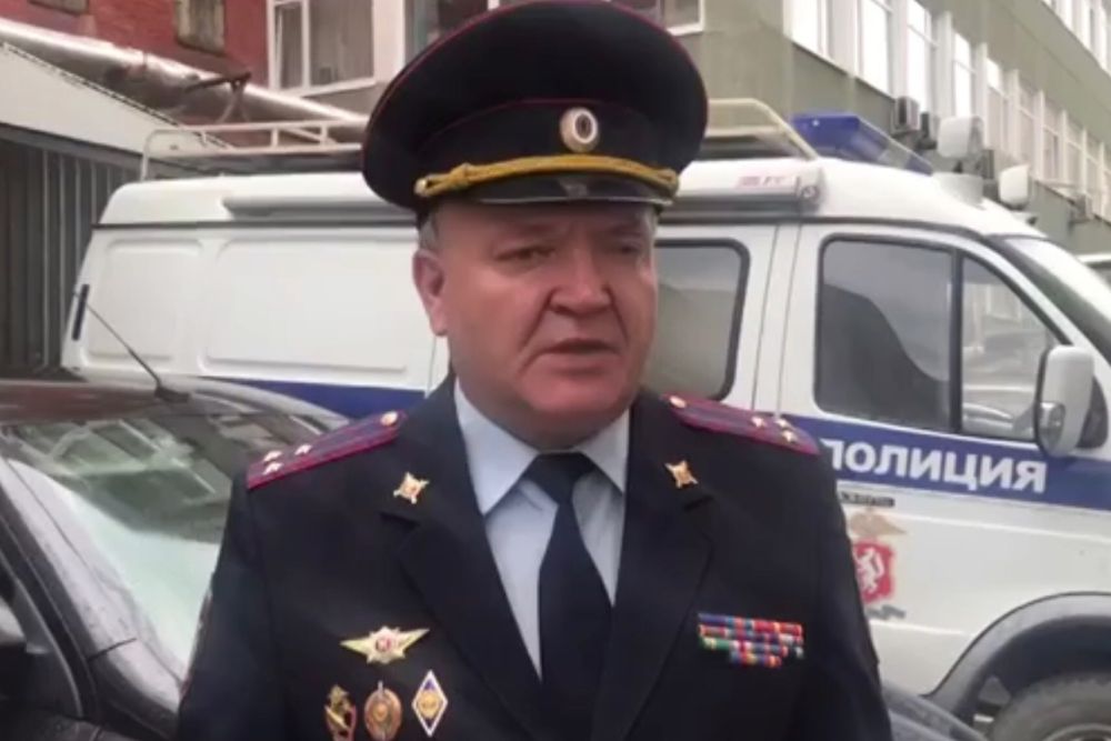 89pXjsKE048