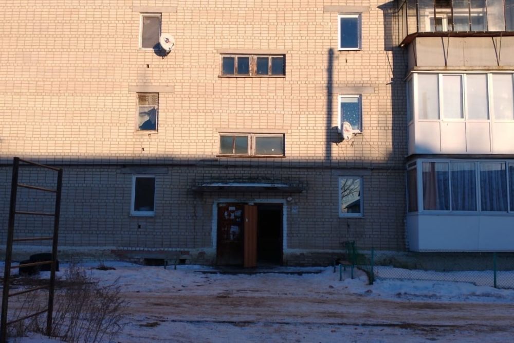Дом в Рыбниковском, где из кранов побежала зеленая вода.