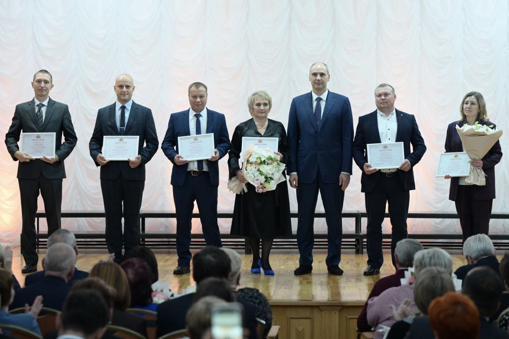 Фельдшер скорой медицинской помощи Каменска-Уральского стал лауреатом III степени ежегодной премии Среднего Урала