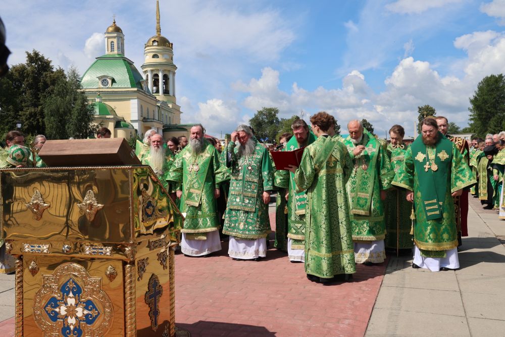 Каменск-Уральский отметил день памяти основателя города и день епархии