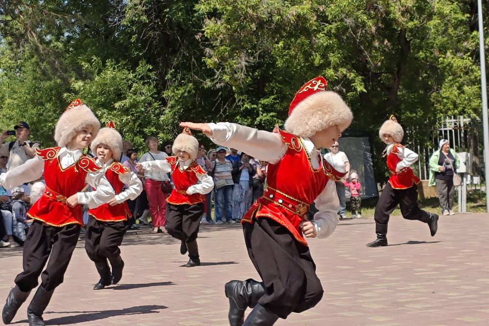 Сабантуй в Каменске-Уральском: праздник традиций и веселья