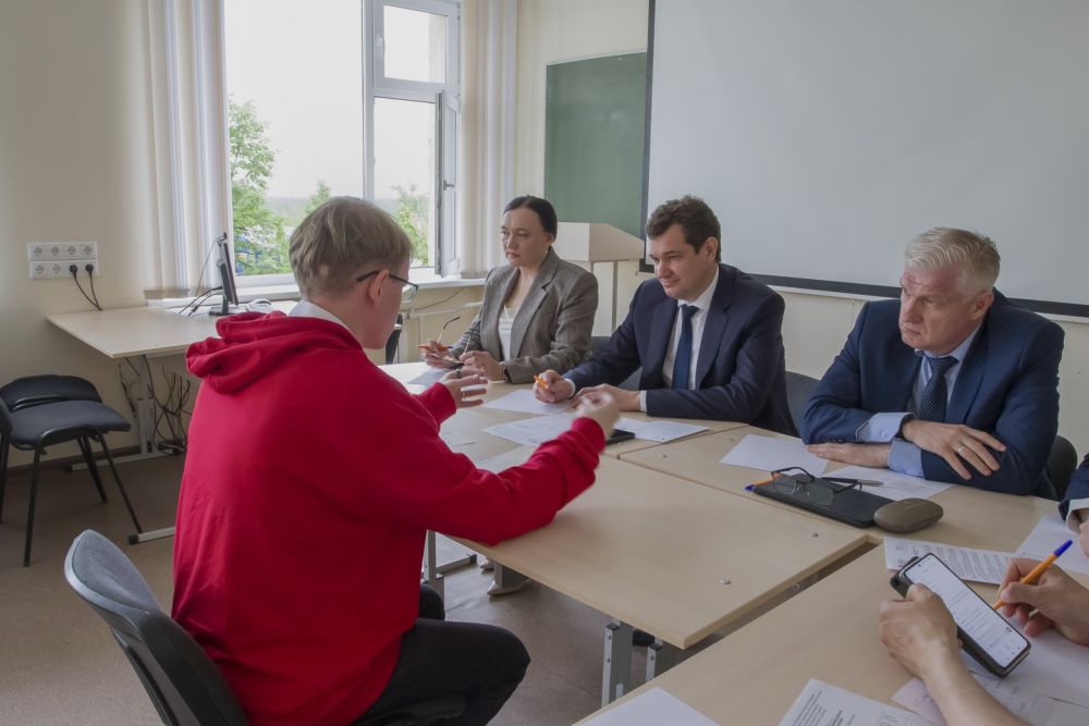 Выпускников ВУЗа будут ждать на СинТЗ
