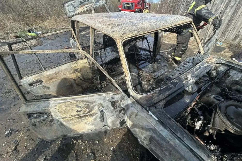 Под Каменском-Уральским на Барабановском тракте сгорел автомобиль