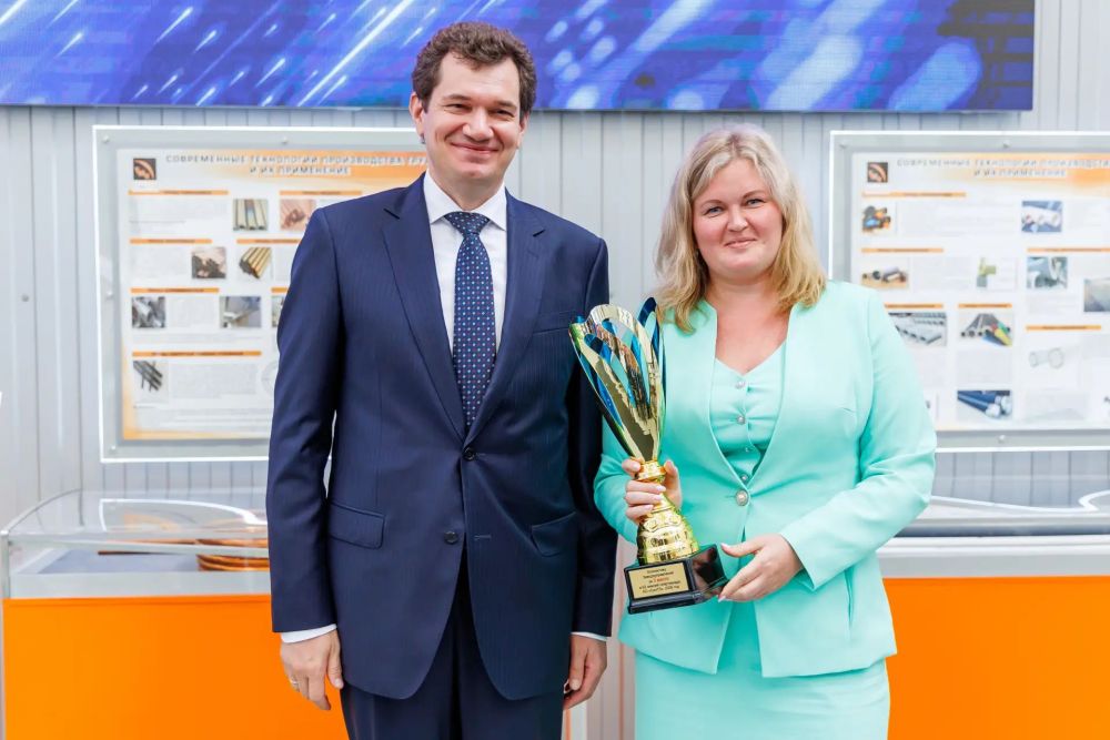 Синарские трубники чествуют передовиков производства