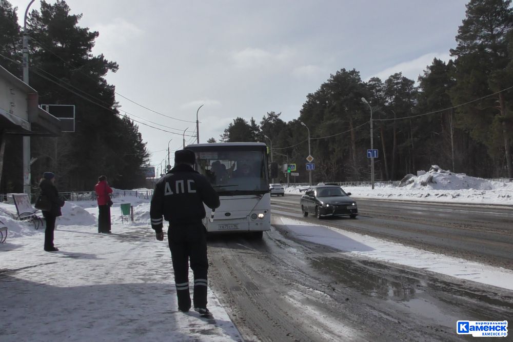 S3790005