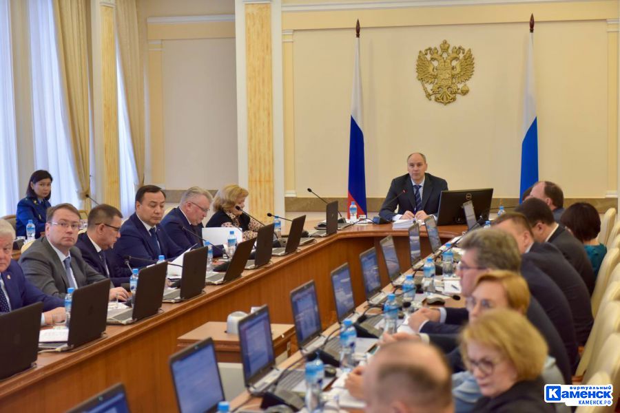 Доходы бюджета Свердловской области в 2025 году увеличены на 7,2 миллиарда рублей