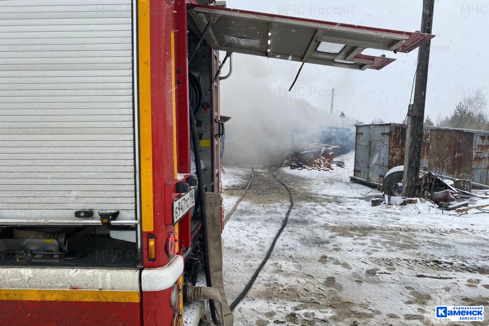 В селе Сосновское в Каменском округе на пожаре погиб человек