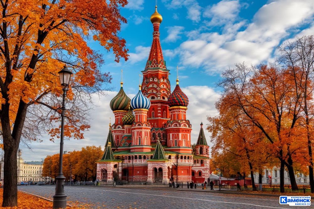 В России насчитывается свыше ста торжественных дат