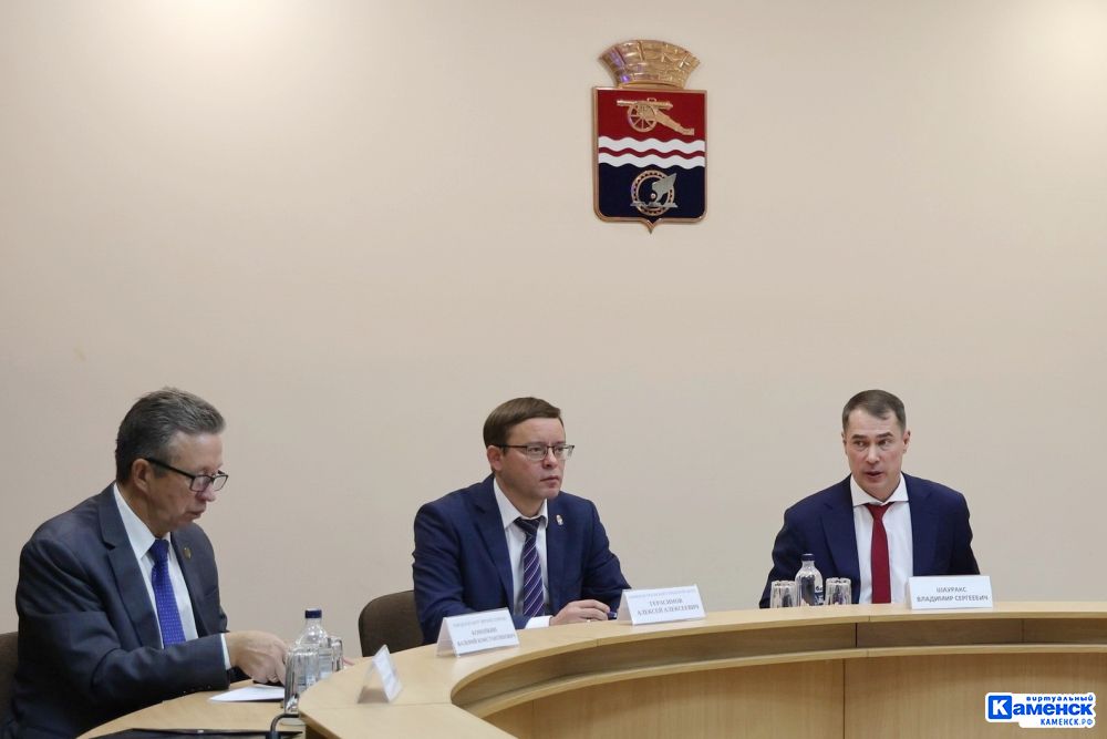 Совет глав Южного управленческого округа прошел в Каменске-Уральском