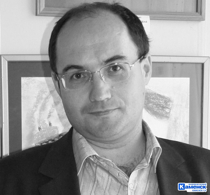 Ушел из жизни талантливый гитарист и педагог музыкальной школы № 1 Каменска-Уральского Дмитрий Милованов