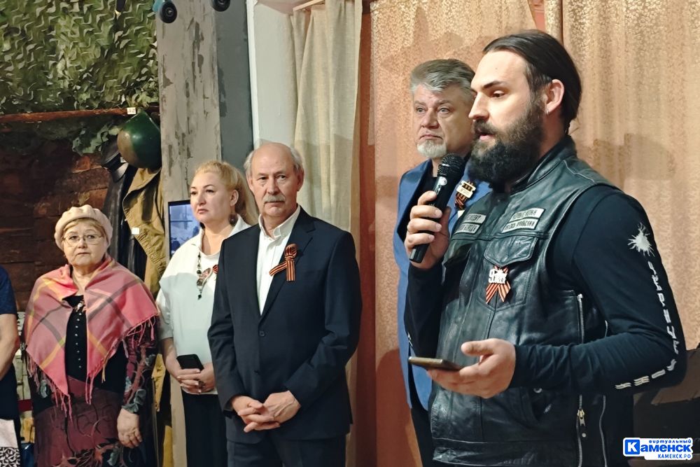 В краеведческом музее Каменска-Уральского представили обновлённую экспозицию к юбилею Победы «Гордимся и помним»