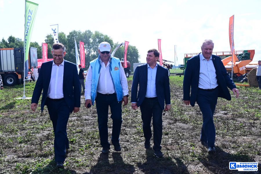 Уборочная кампании стартовала в Свердловской области