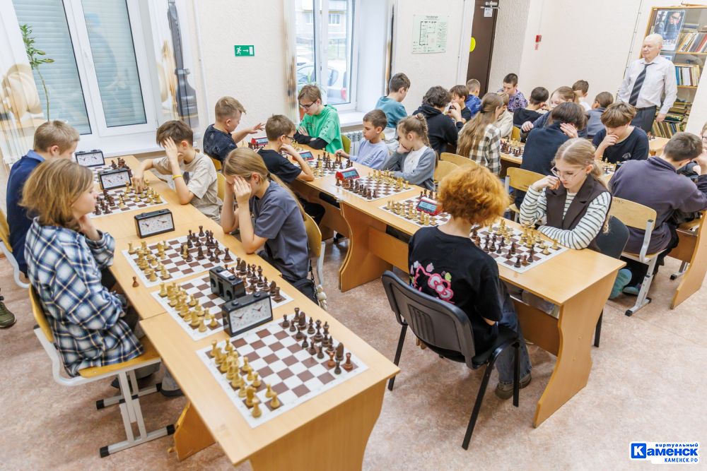 На СинТЗ провели шахматный турнир среди школьников