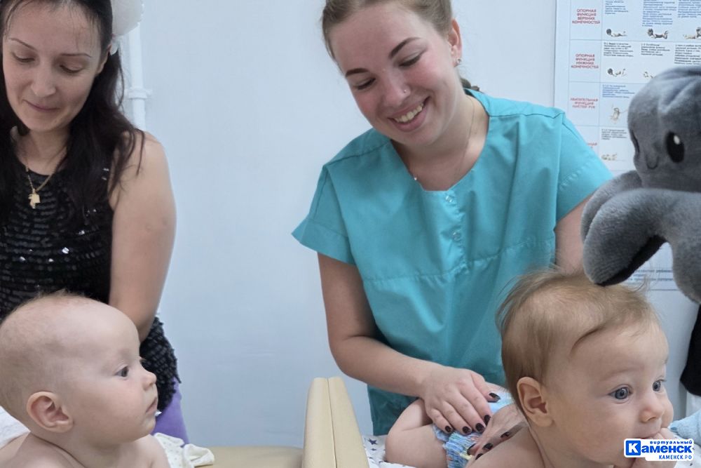 Юлия Мирвалиева: о грудничковом плавании в Каменске