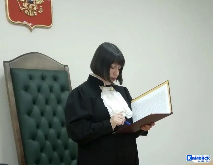 В Каменске-Уральском вынесен приговор по уголовному делу о мошенничестве при начислении стимулирующих выплат медицинским работникам