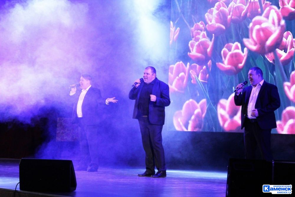 Учреждения культуры Каменска-Уральского приглашают отметить 8 Марта