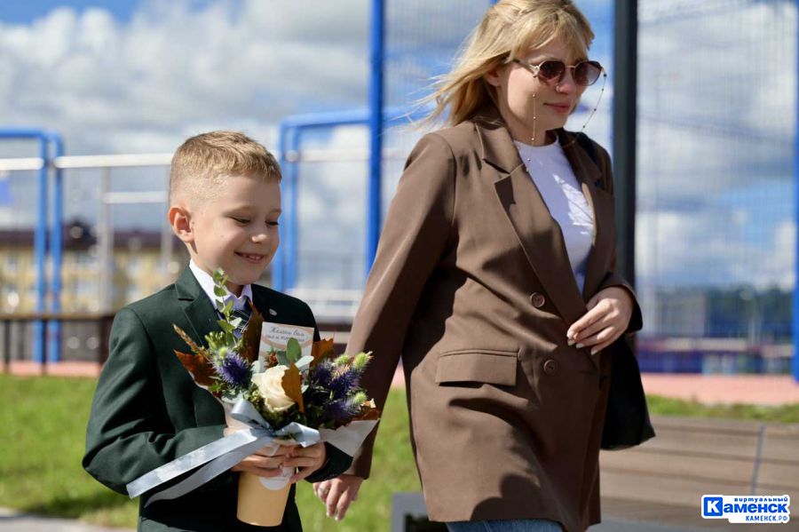 Завтра в Свердловской области стартует приемная кампания в первые классы