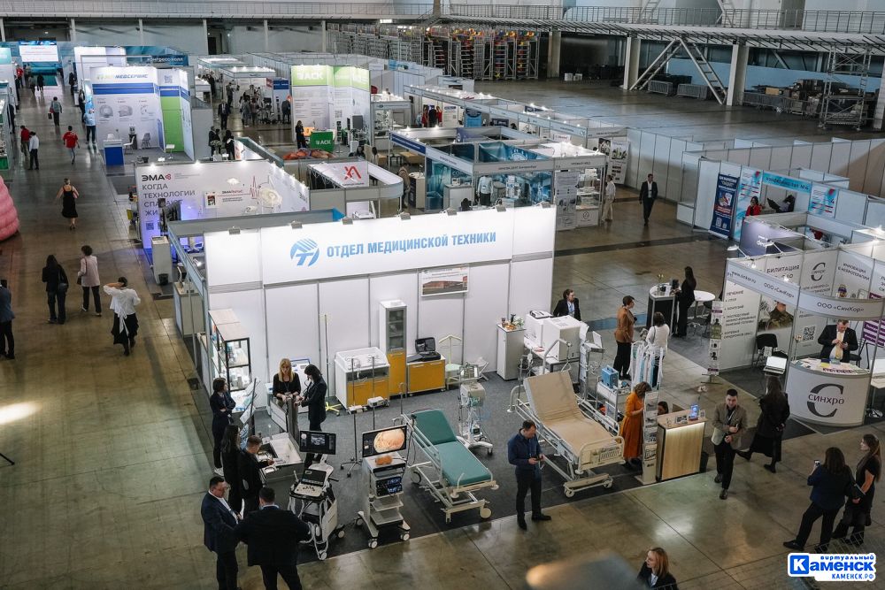 Алексей Шмыков приветствовал участников крупнейшей медицинской выставки УрФО «Здравоохранение Урала»