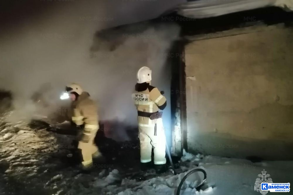 Вечером 8 марта на пожаре в Каменске-Уральском погиб человек