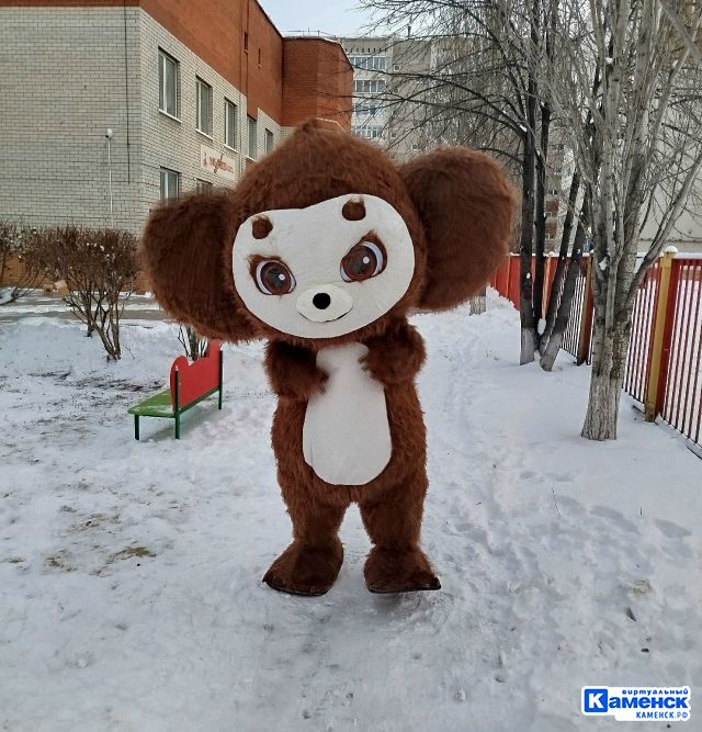 Алёна Шуварова про себя и работу с ростовыми куклами в Каменске