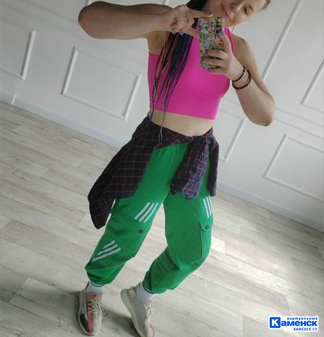 Алёна Шуварова про себя и работу с ростовыми куклами в Каменске