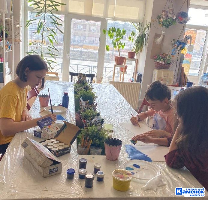 Анна Арт про арт-терапию и технику свободного рисования в Каменске
