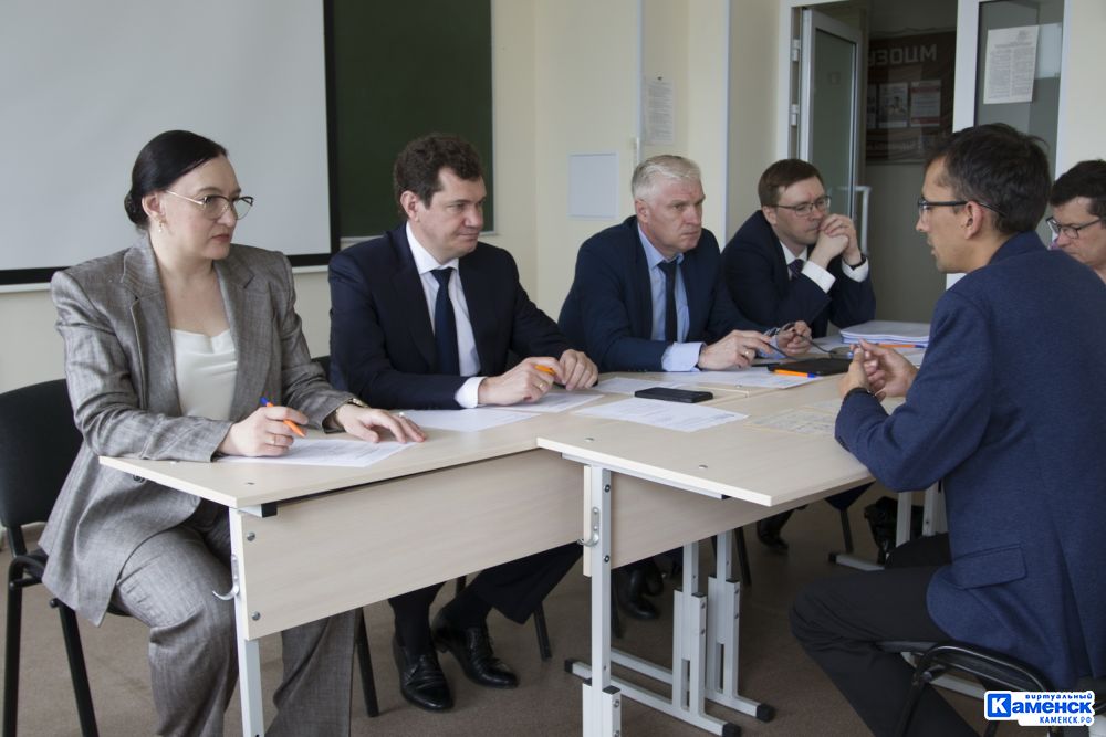 Выпускников ВУЗа будут ждать на СинТЗ