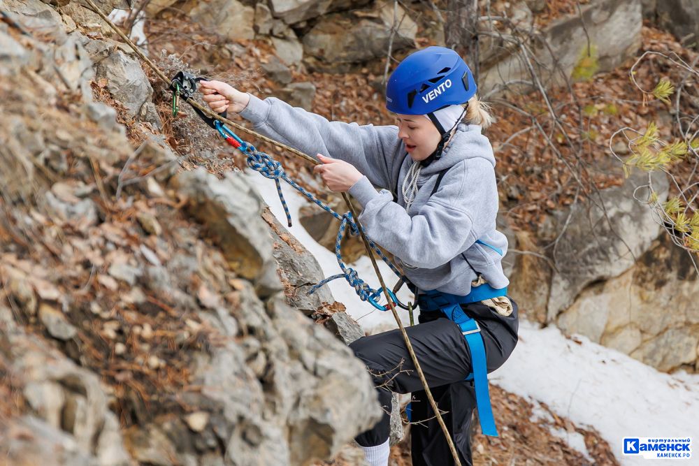 На СинТЗ провели зимнее первенство по спортивному туризму