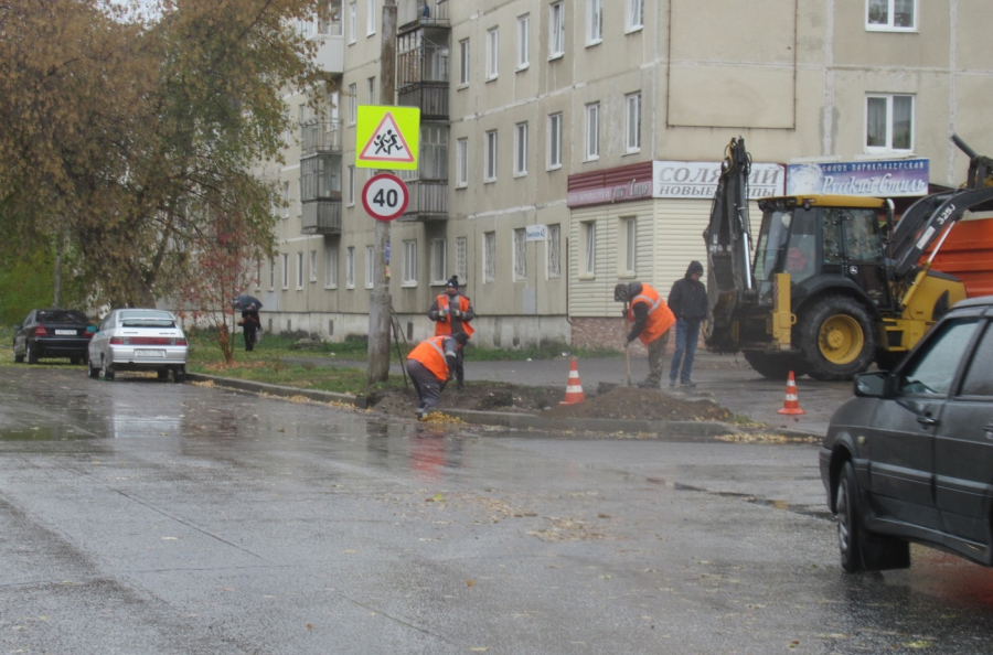 Новый светофор на перекрестке улиц Каменская - Белинского